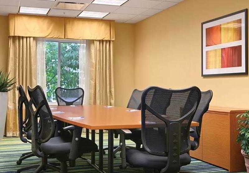 Comfort Inn & Suites Akron South Einrichtungen foto